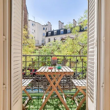 Appartement Lovely 2br Flat With Balcony - Eiffel Tower & Seine