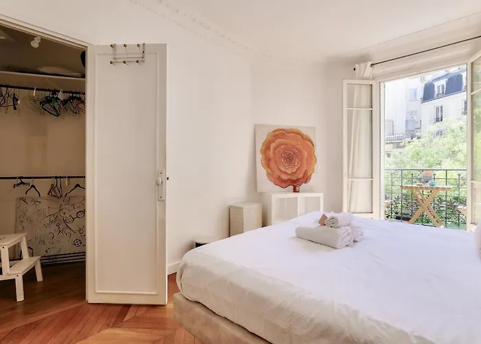 Appartement Lovely 2br Flat With Balcony - Eiffel Tower & Seine Paris